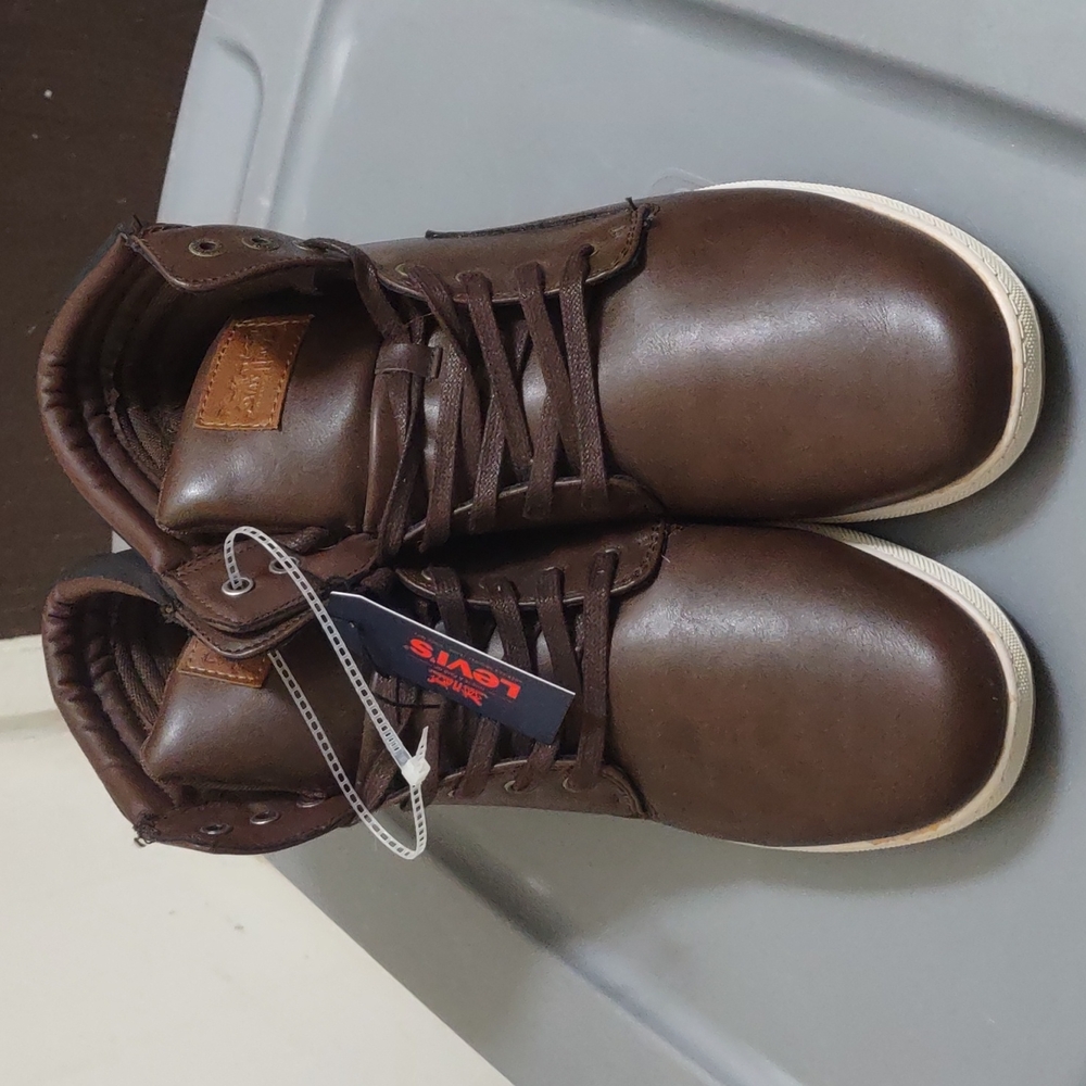 Levi's boots